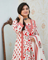 Elegant A lIne Floral Kurti Pant Set