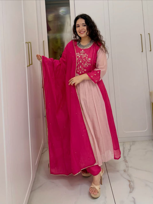 Elegance Anarkali Kurti With HandWork Pant Set