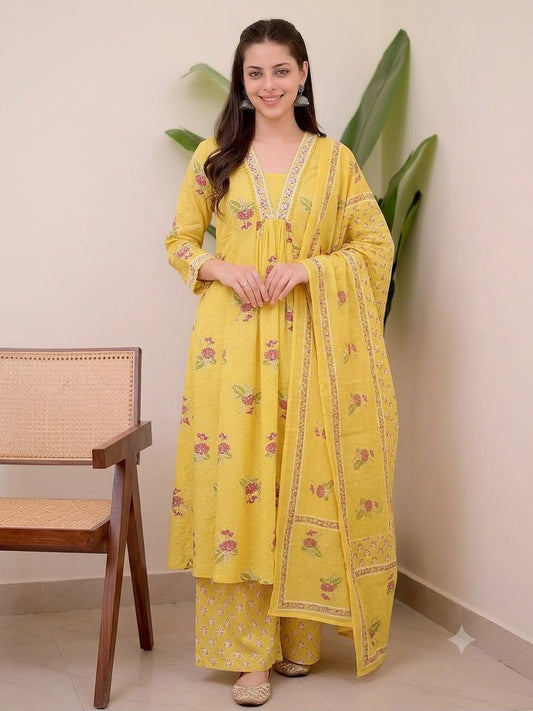 Alia Cut Beautiful Pigment Print Cotton Kurti Pant Set