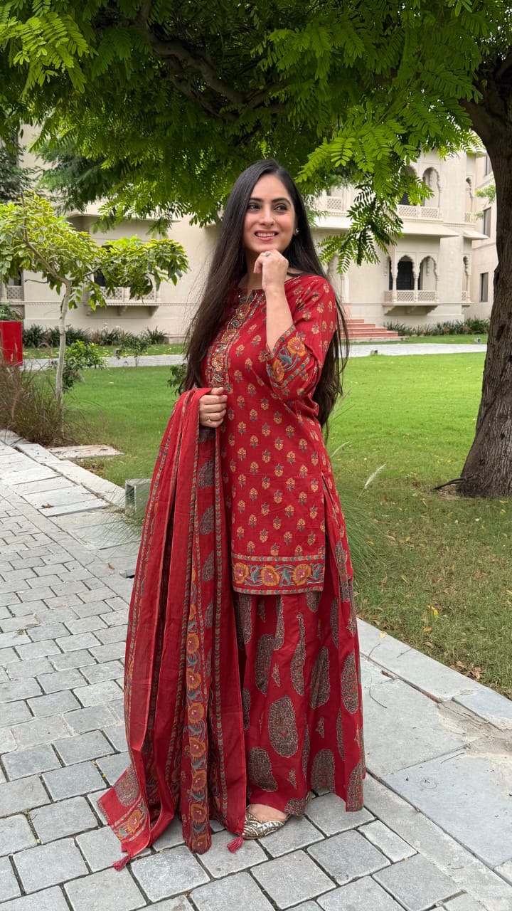 Meen Cotton Short Kurta With Palazzo and Dupatta